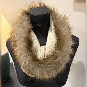 Talbots Lambswool Blend Cream Cable Knit Infinity Scarf with Faux Fur